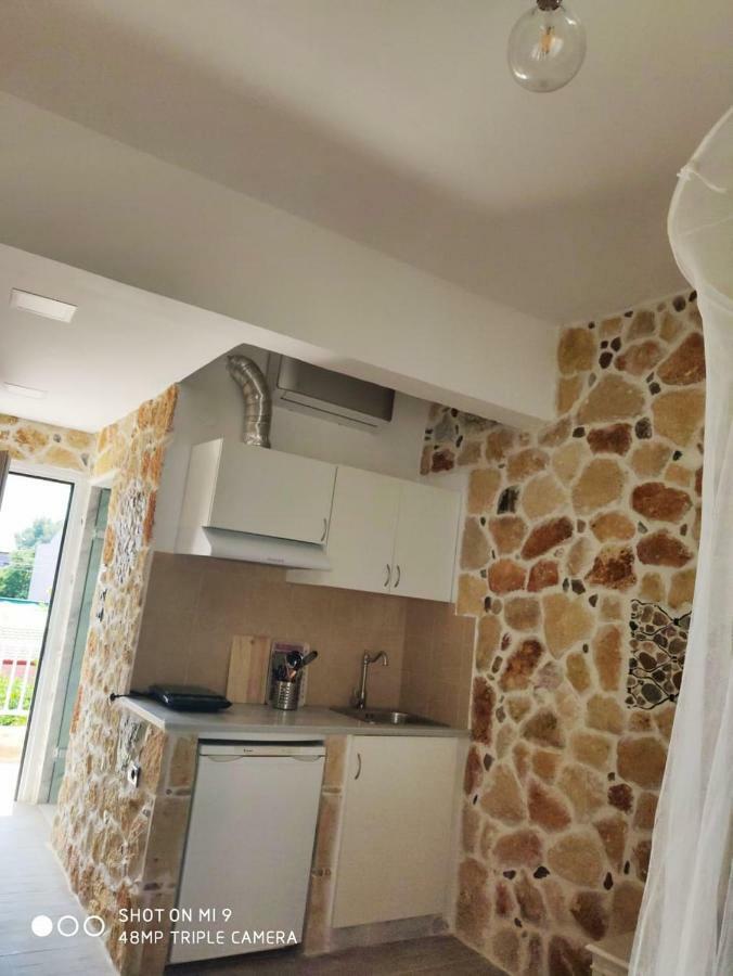 Kallithea  Malvina Rooms מראה חיצוני תמונה